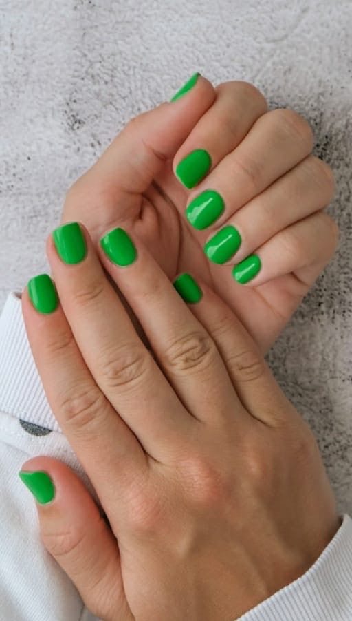 Green Nails